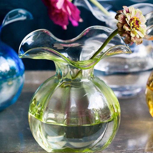 https://www.berings.com/wp-content/uploads/2022/02/Hibiscus-Glass-Vase.jpg