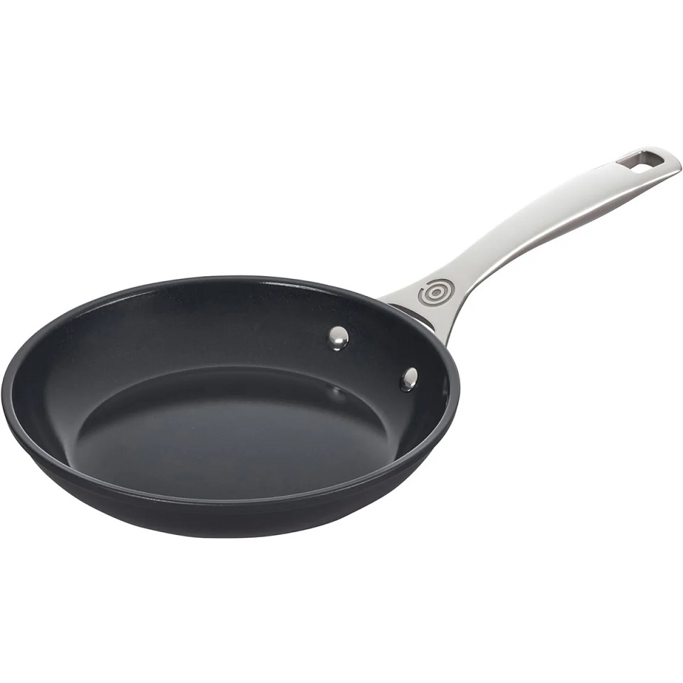 Le Creuset Essential Nonstick Ceramic Fry Pan 8 Inch