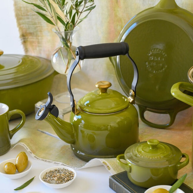 Le Creuset Tea Kettles hotsell